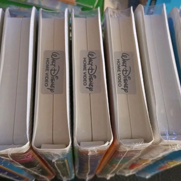 Original Brand New Sealed Disney Animated VHS Tapes - Clamshell - Lot Of 7 - Picture 3 of 3